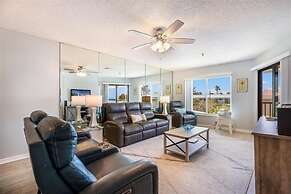 Gulf Watch 204 2 Bedroom Condo by RedAwning