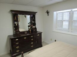 Sugar Mountain Drive 1866 6 Bedroom Home by RedAwning