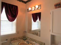 Sugar Mountain Drive 1866 6 Bedroom Home by RedAwning