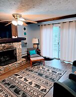 Briarcliff C_11 3 Bedroom Condo by RedAwning