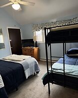 Briarcliff C_11 3 Bedroom Condo by RedAwning