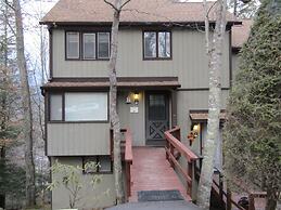 Briarcliff C_11 3 Bedroom Condo by RedAwning