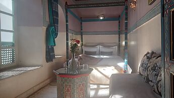 Riad Maizie