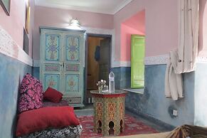 Riad Maizie