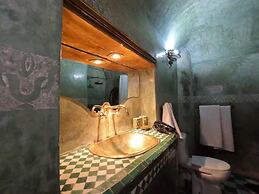Riad Maizie