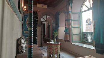 Riad Maizie