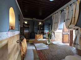 Riad Maizie