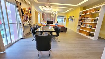 Super Cheap Homestay