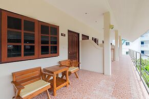 Batic House By Sharaya Hotel