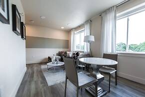 Bishop Arts Hotel by Qresorts.