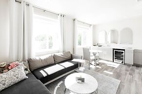 Bishop Arts Hotel by Qresorts.