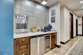 Bishop Arts Hotel by Qresorts.