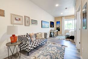 Bishop Arts Hotel by Qresorts.