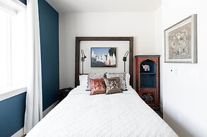 Bishop Arts Hotel by Qresorts.