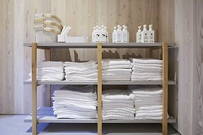 utsuwa Designed Hostel