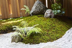 utsuwa Designed Hostel