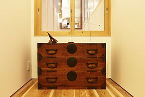 utsuwa Designed Hostel