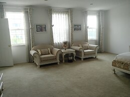 Solar food&drink campsite