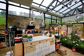 Snow Mountain ·Flower Blossom