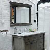 Snow Mountain ·Flower Blossom