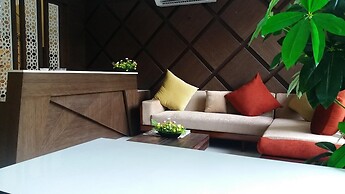 Sand Silver Business Hotel