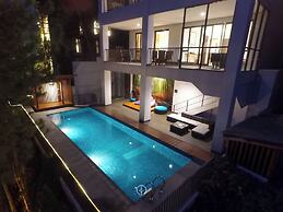 Narwastu Hill View 6BR Villa with a Private Pool