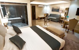 J7 Hotel Iloilo