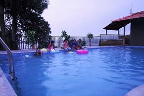 Raposo Holiday Resort