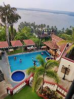 Raposo Holiday Resort