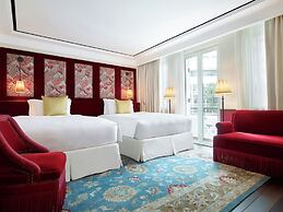 Maxwell Reserve Singapore, Autograph Collection