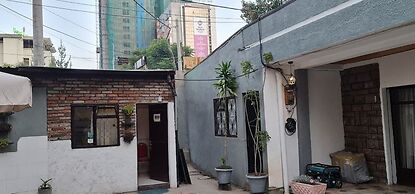 Lucy Guest House B&B