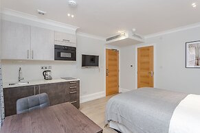 Alexander Apartments