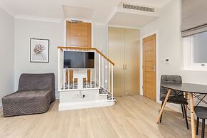 Alexander Apartments