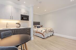 Alexander Apartments