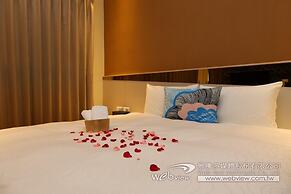 Ruo Shui Hotspring Hotel