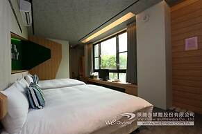 Ruo Shui Hotspring Hotel