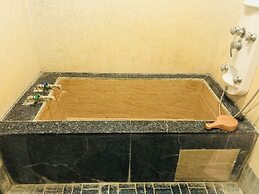 Ho Young Hotspring Hotel