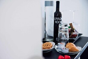 Spagna Rooms