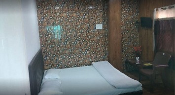 Hotel Gurukripa Inn