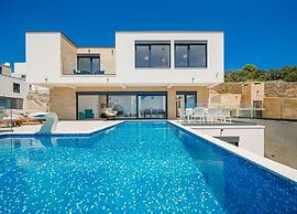 Trogir Pearl Luxury Resort