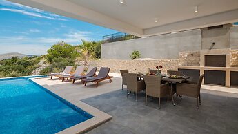 Trogir Pearl Luxury Resort