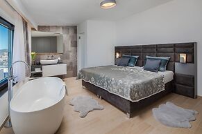 Trogir Pearl Luxury Resort