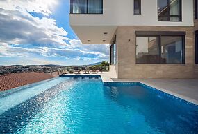 Trogir Pearl Luxury Resort