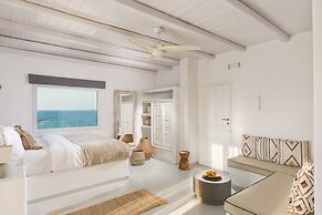 Perla Suites - Delmar Collection