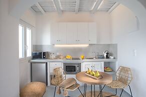 Perla Suites - Delmar Collection