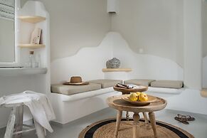 Perla Suites - Delmar Collection