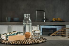 Perla Suites - Delmar Collection