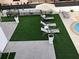 Long Beach Gardens 1