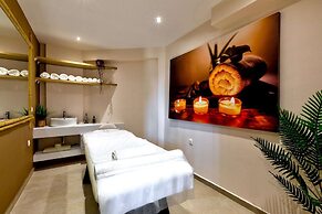 White Olive Premium Laganas - All Inclusive