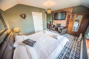 Compton Guest House